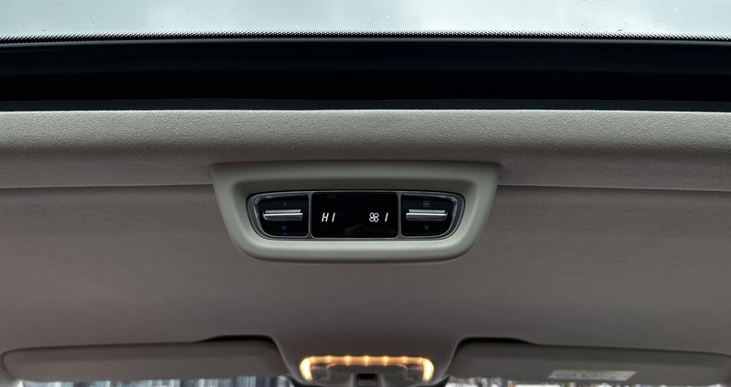 Mercedes-Benz Klasa V cena 374900 przebieg: 39000, rok produkcji 2022 z Wleń małe 497